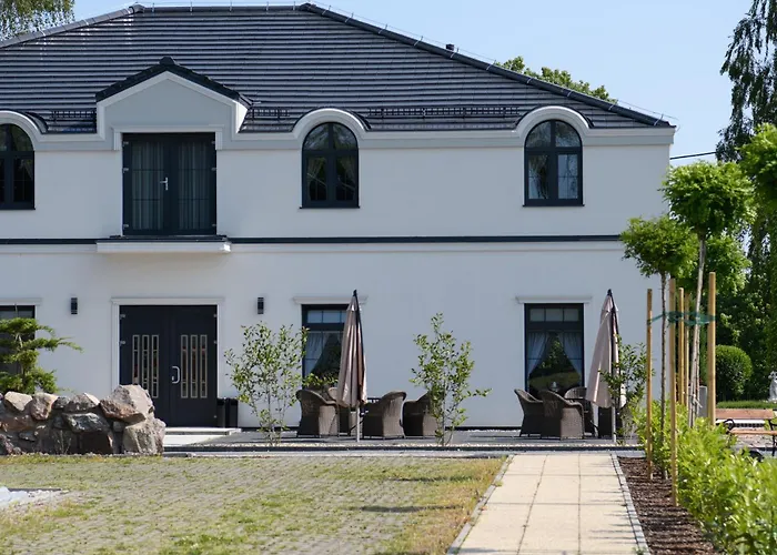 Za Jeziorem Гостевой дом Sztum